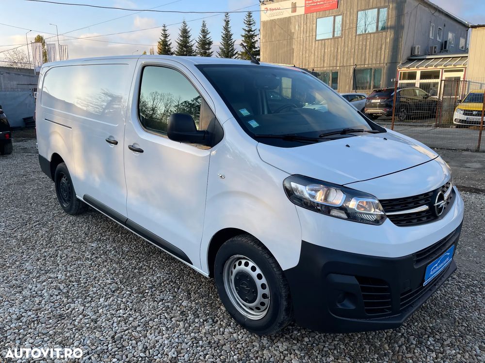 Opel Vivaro - 2