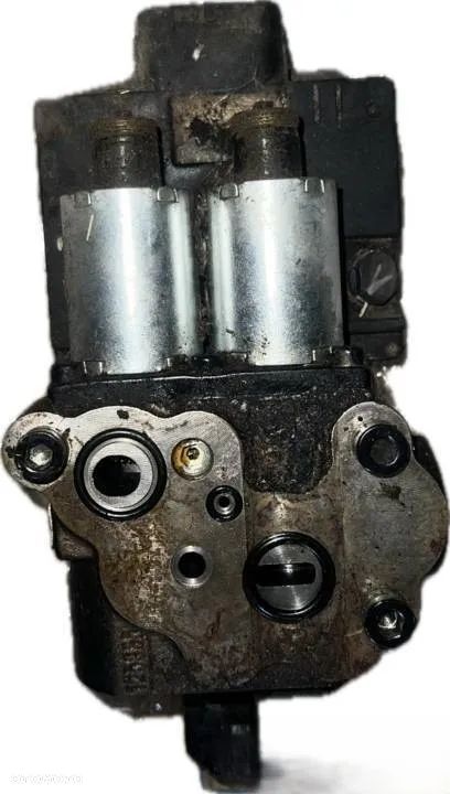 ZAWÓR HYDRAULICZNY NEW HOLLAND CR9080,ZAWÓR NEW HOLLAND CASE 86580333 - 2