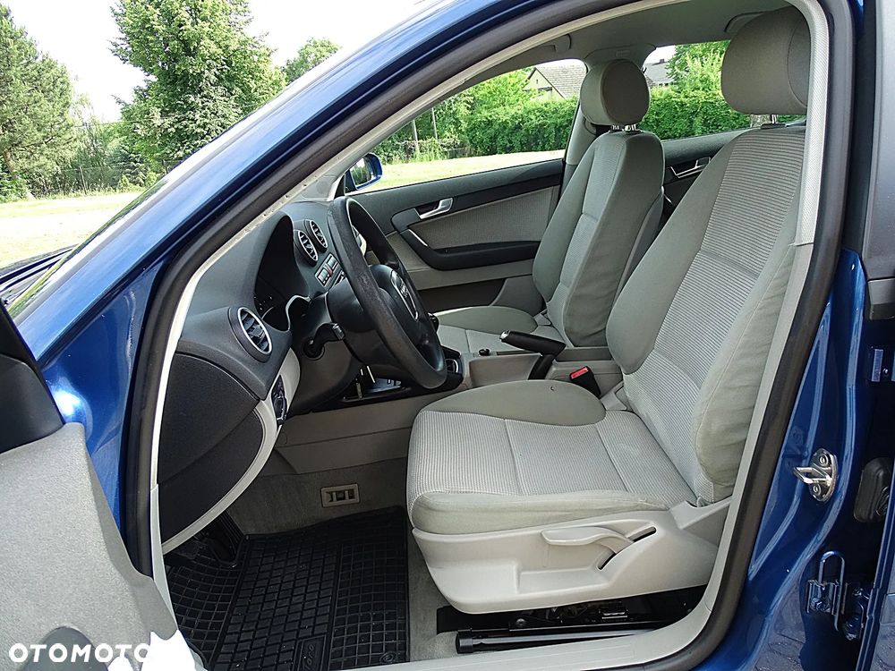 Audi A3 Sportback 1.9 TDI Ambiente - 31