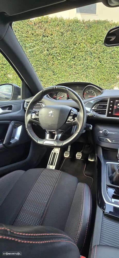 Peugeot 308 1.2 PureTech GT Line - 16