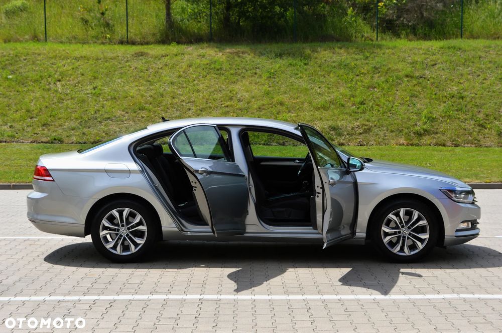 Volkswagen Passat 1.8 TSI BMT Comfortline DSG - 27