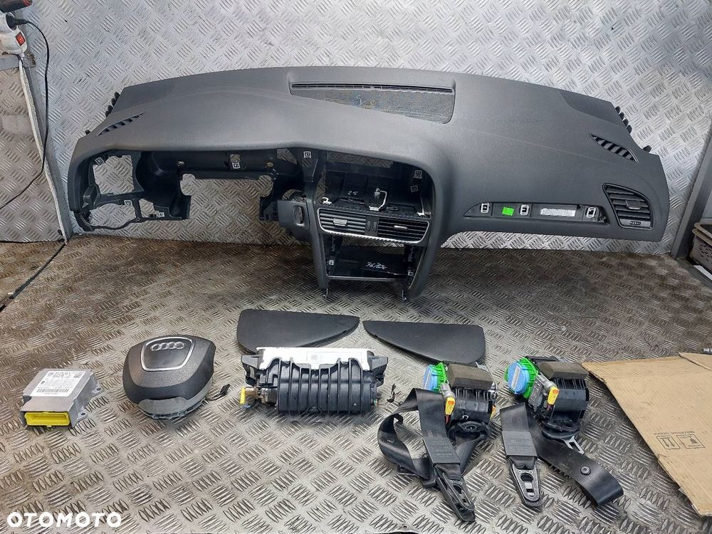 ZESTAW AIRBAG POSTRZAŁOWY KOKPIT  AUDI A4 B8 - 2