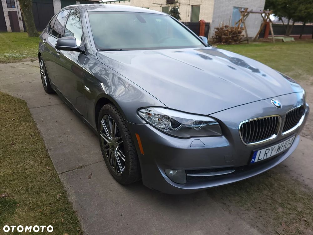 BMW Seria 5 528i - 13