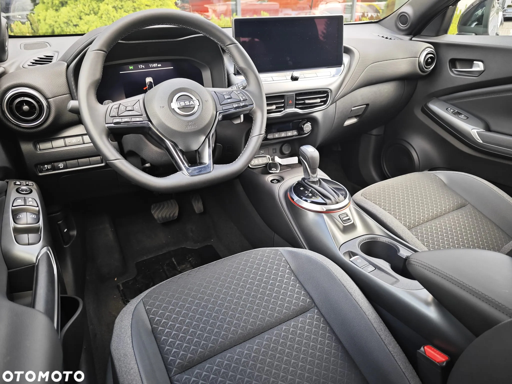 Nissan Juke 1.0 DIG-T N-Connecta DCT - 7