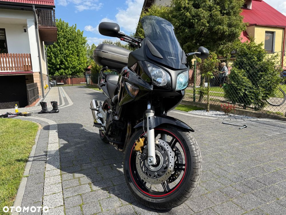 Honda CBF - 3