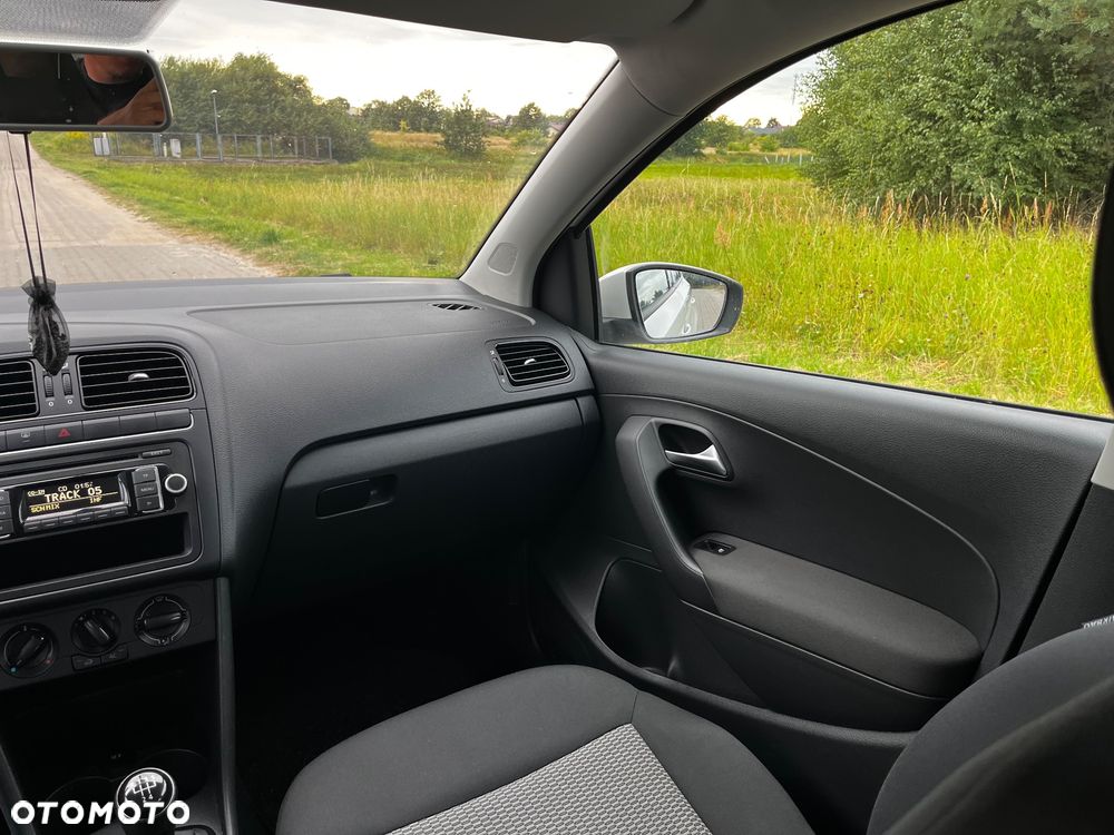 Volkswagen Polo 1.2 12V Comfortline - 29