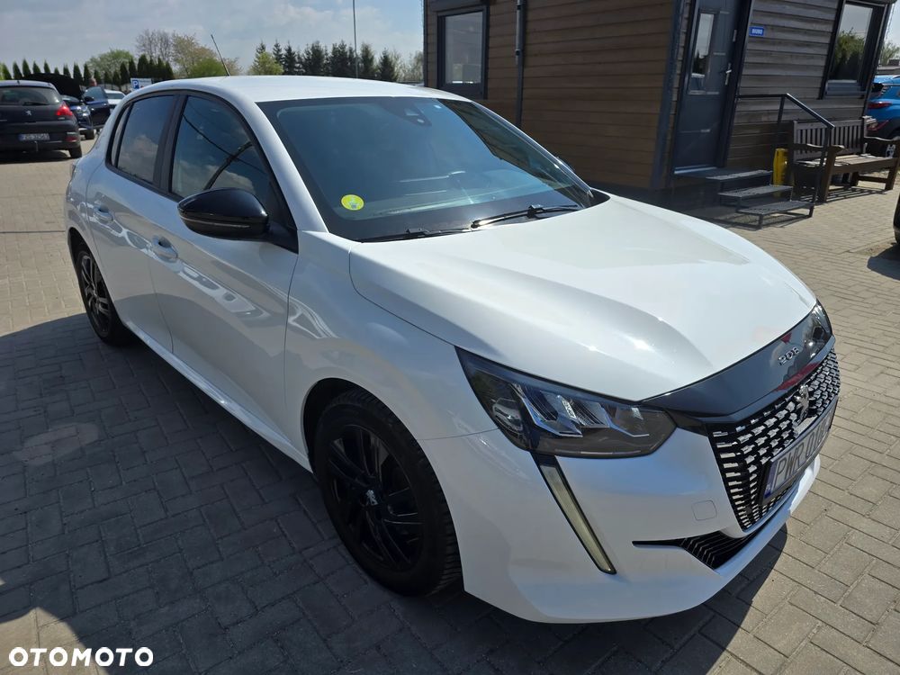 Peugeot 208 - 2
