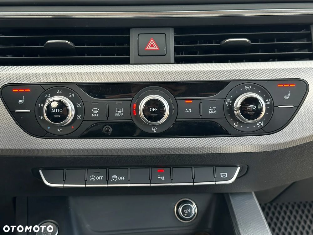 Audi A4 Avant 2.0 TDI - 31