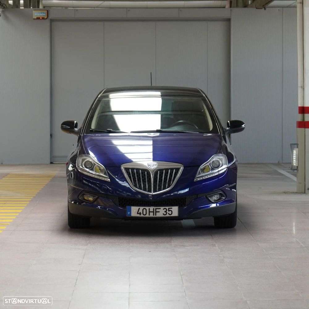 Lancia Delta 1.6 M-Jet Argento - 3
