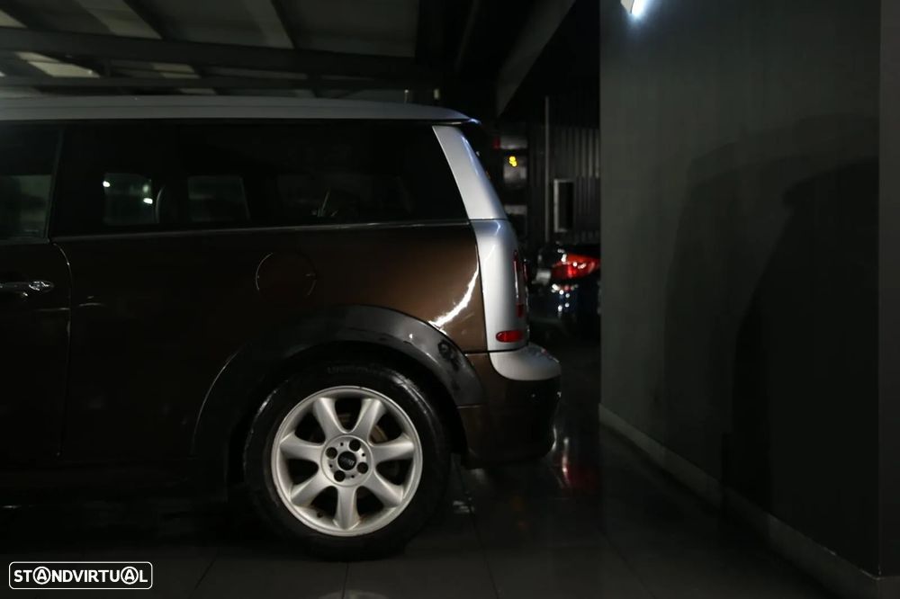 MINI Clubman Cooper D - 17