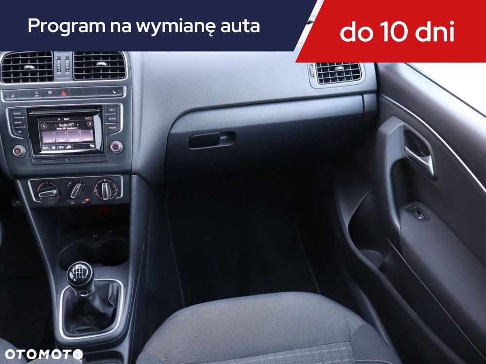 Volkswagen Polo - 10