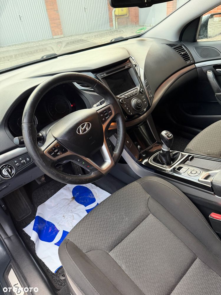 Hyundai i40 1.6 GDI Comfort + - 34