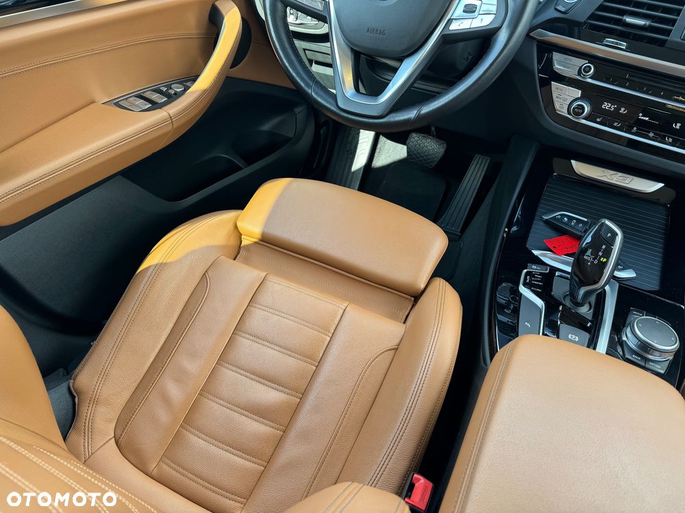 BMW X3 sDrive18d xLine - 20