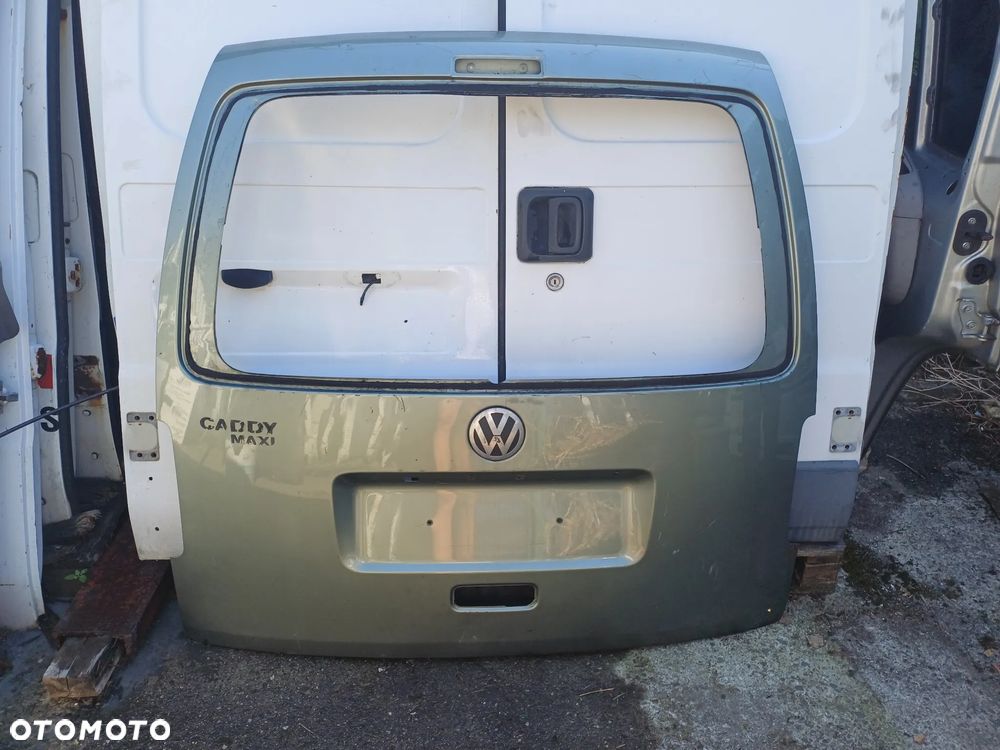 VW Caddy Maxi klapa bagażnika
