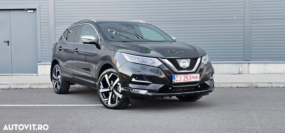 Nissan Qashqai 1.6 DCI Xtronic TEKNA+ - 35