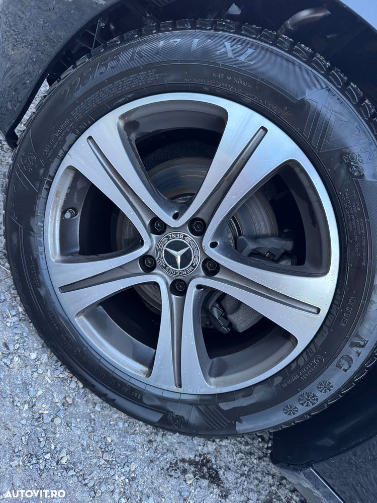 Mercedes-Benz E 220 d 9G-TRONIC - 34