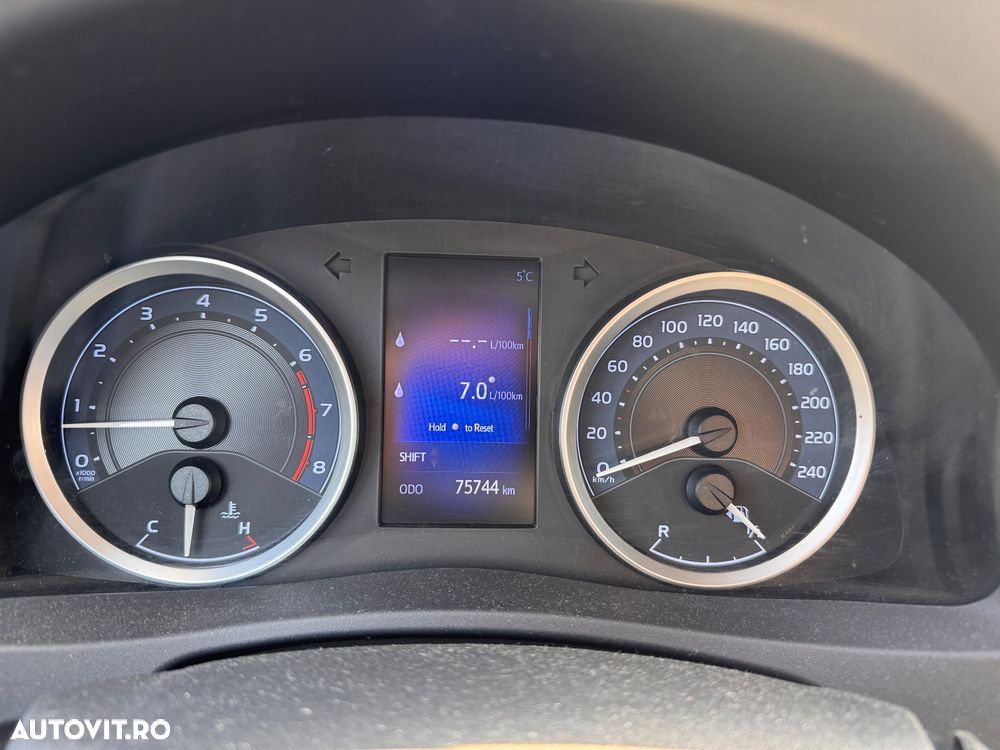 Toyota Corolla 1.33 Dual VVT-i Luna - 6