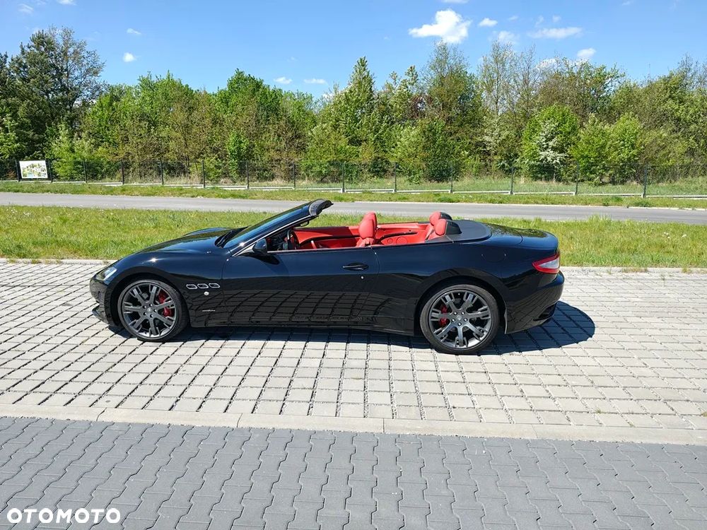 Maserati GranCabrio Sport - 17