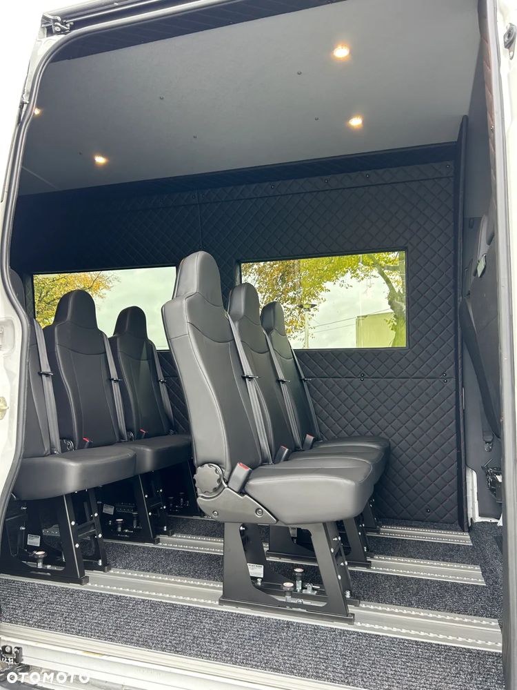 Mercedes-Benz Sprinter 214 CDI Standard HA 7G-TRONIC Plus - 19