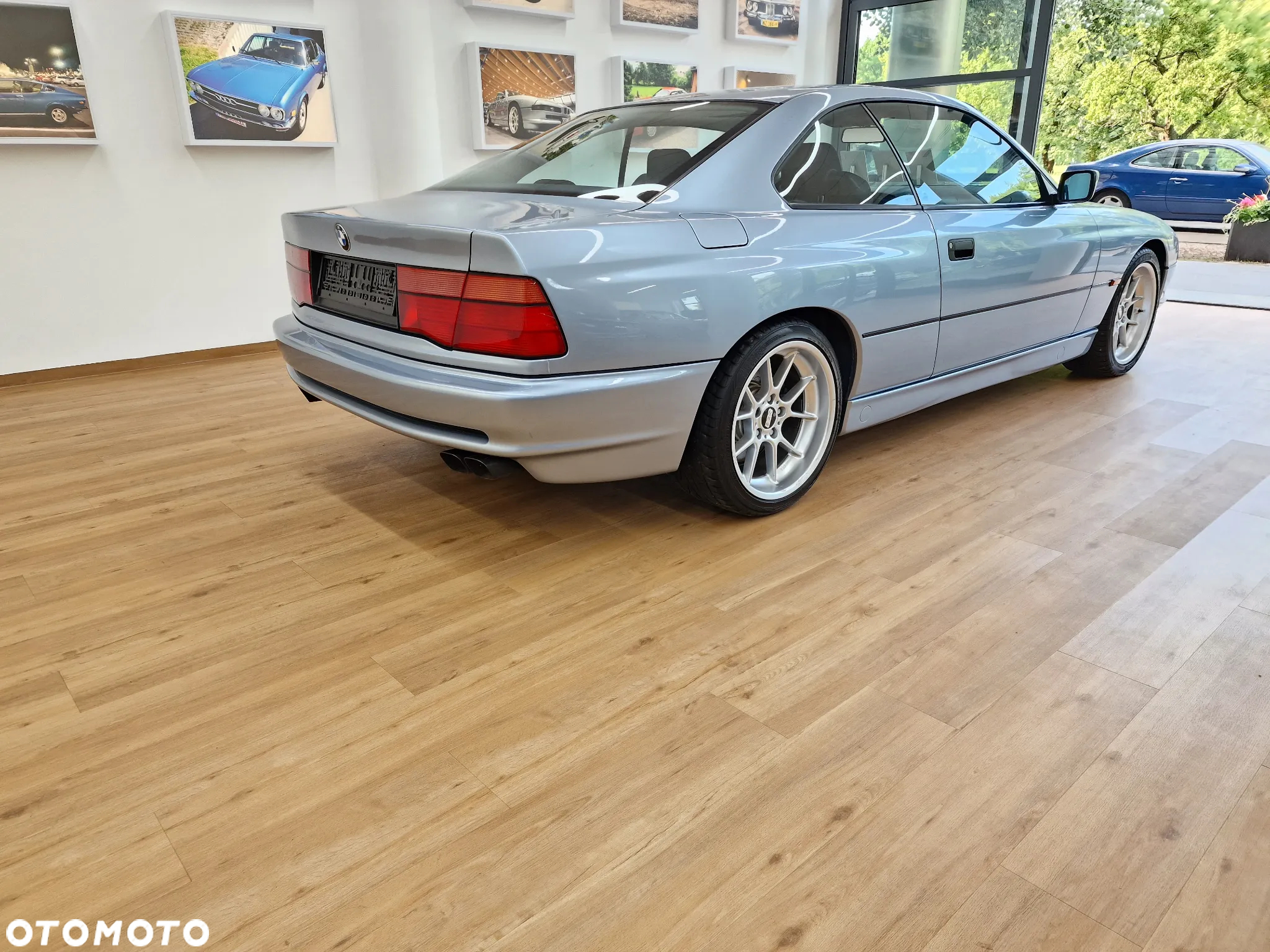 BMW Seria 8 - 12
