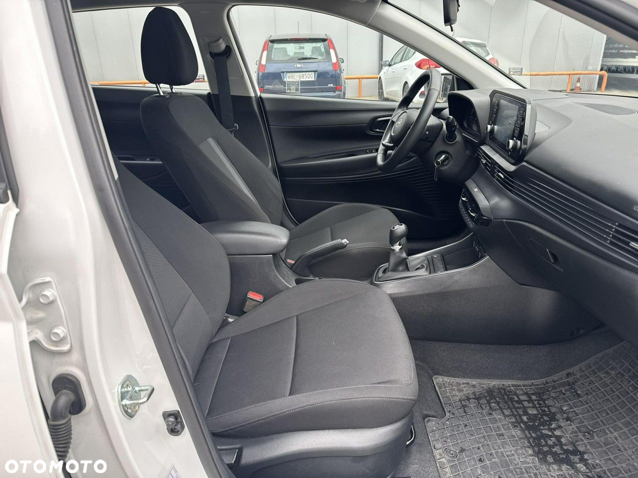 Hyundai i20 1.2 Modern - 20