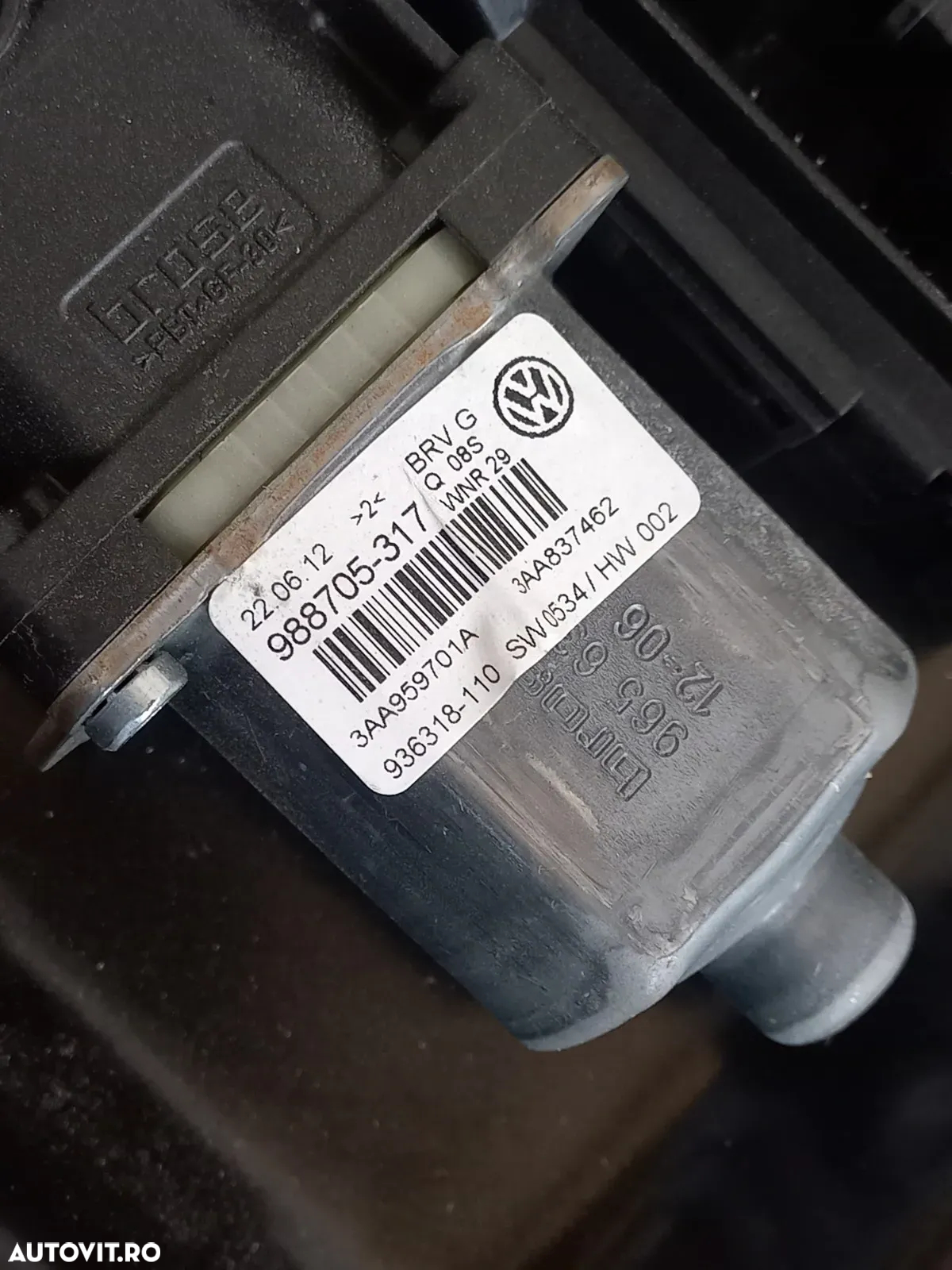 Macara Geam Electrica Vw Passat B7 An 2011-2012-2013-2014-2015 Macara Fata Spate Vw Passat B7 - Dez - 10
