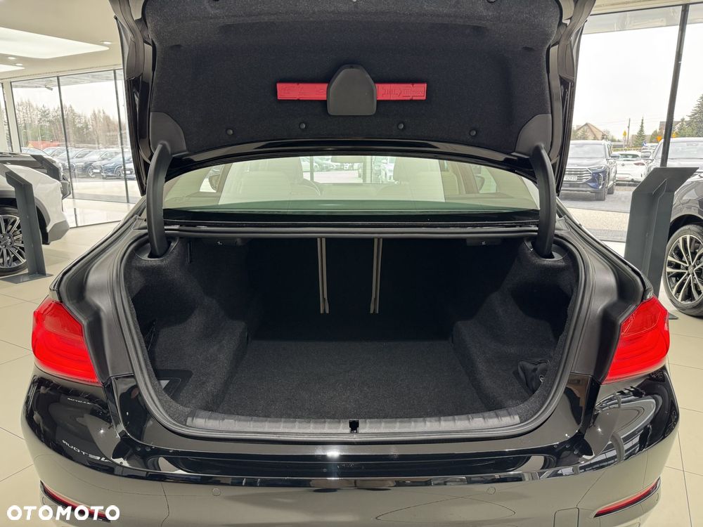 BMW Seria 5 - 17