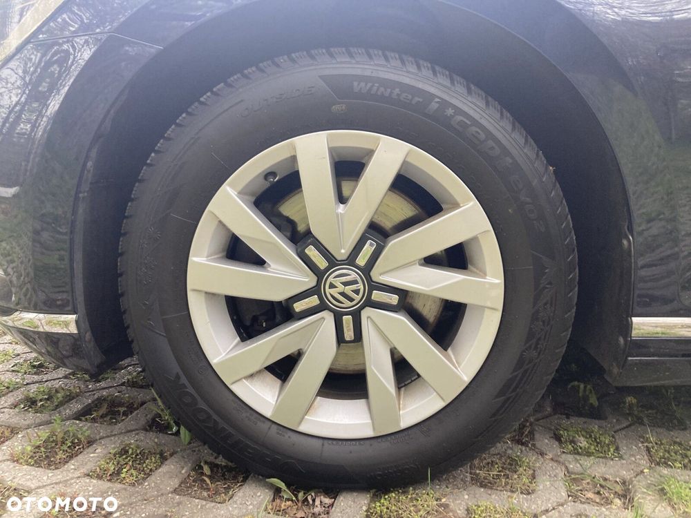 Volkswagen Passat Variant 2.0 TDI BMT Highline DSG - 29