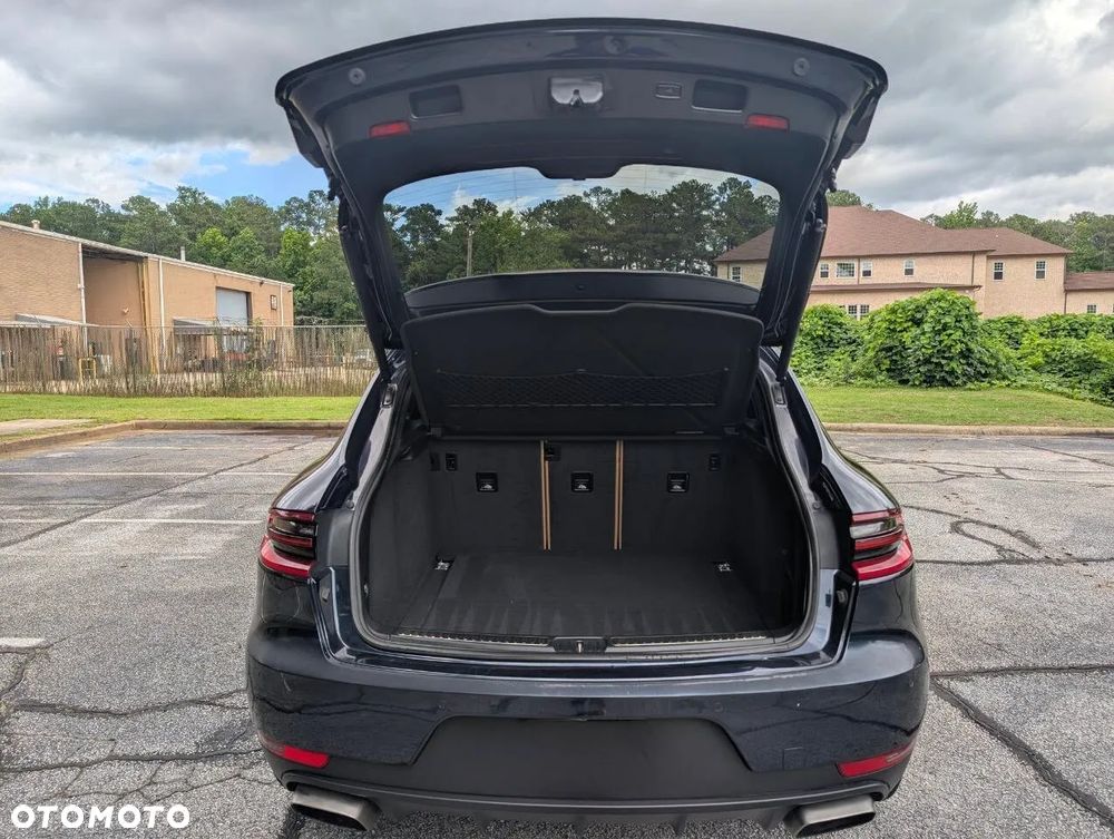 Porsche Macan Standard - 10