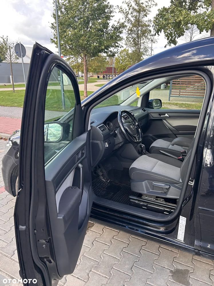 Volkswagen Caddy 2.0 TDI Comfortline DSG - 17