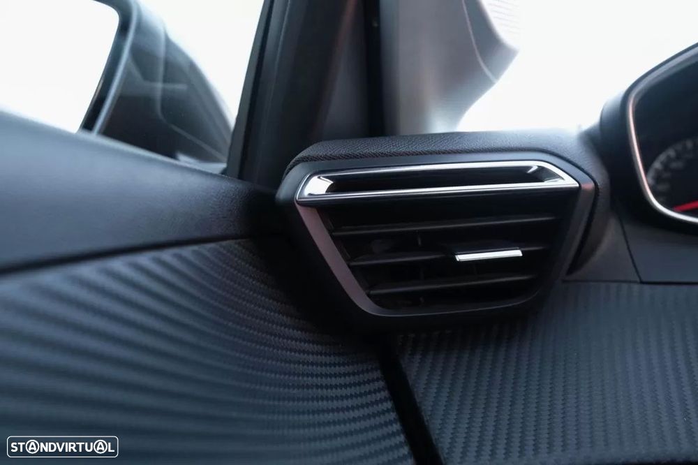 Peugeot 208 1.2 PureTech Active Pack - 17