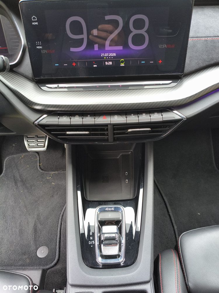 Skoda Octavia 2.0 TDI RS DSG - 9