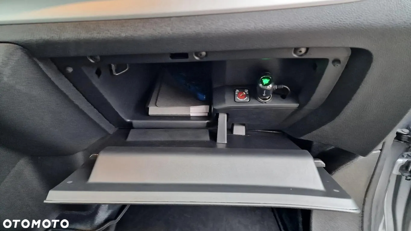 Opel Vivaro Extra Long - 35