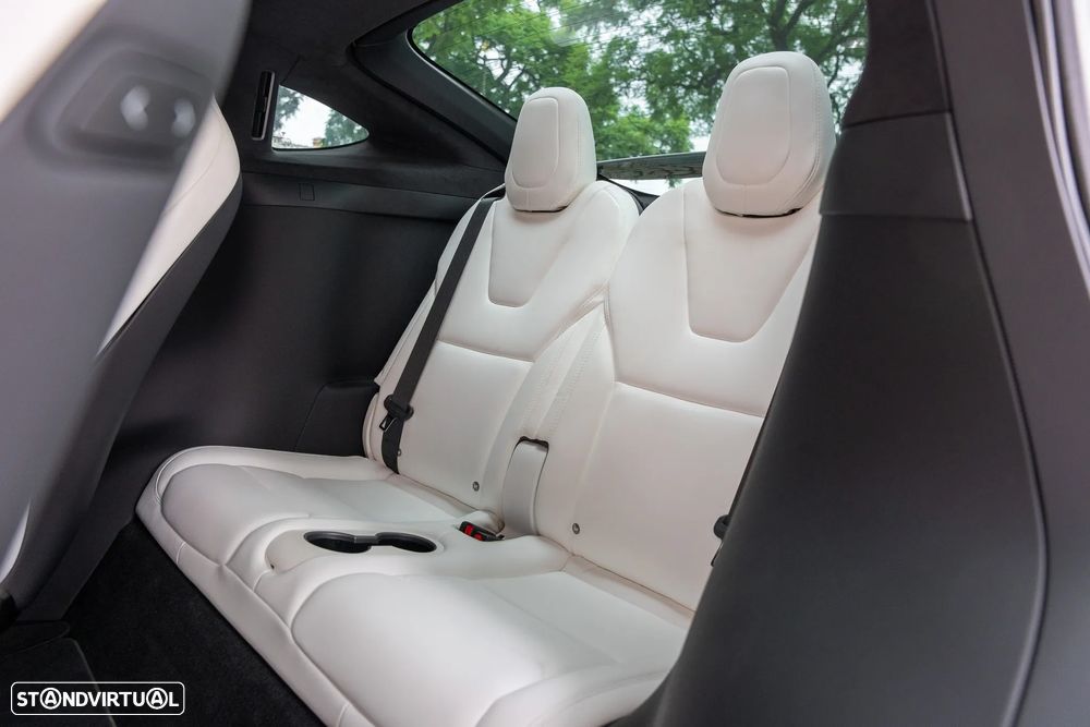 Tesla Model X 100D - 14