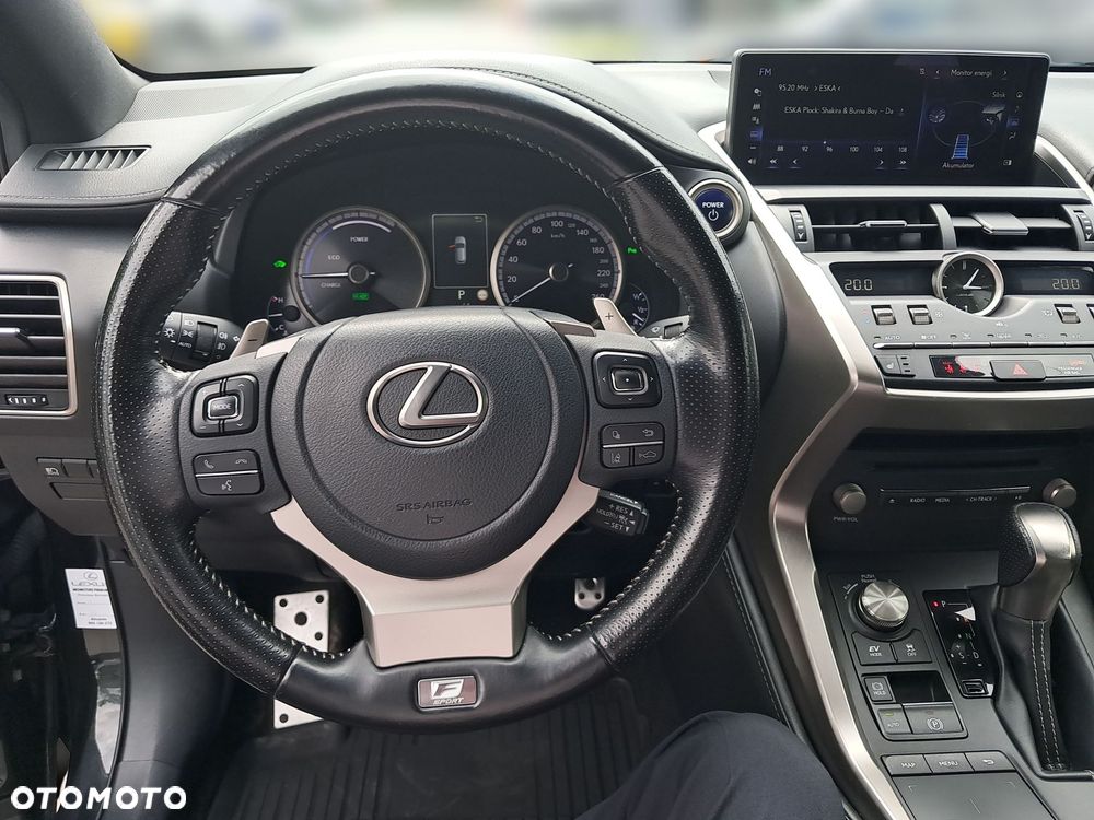 Lexus NX 300h F Sport Edition AWD - 16