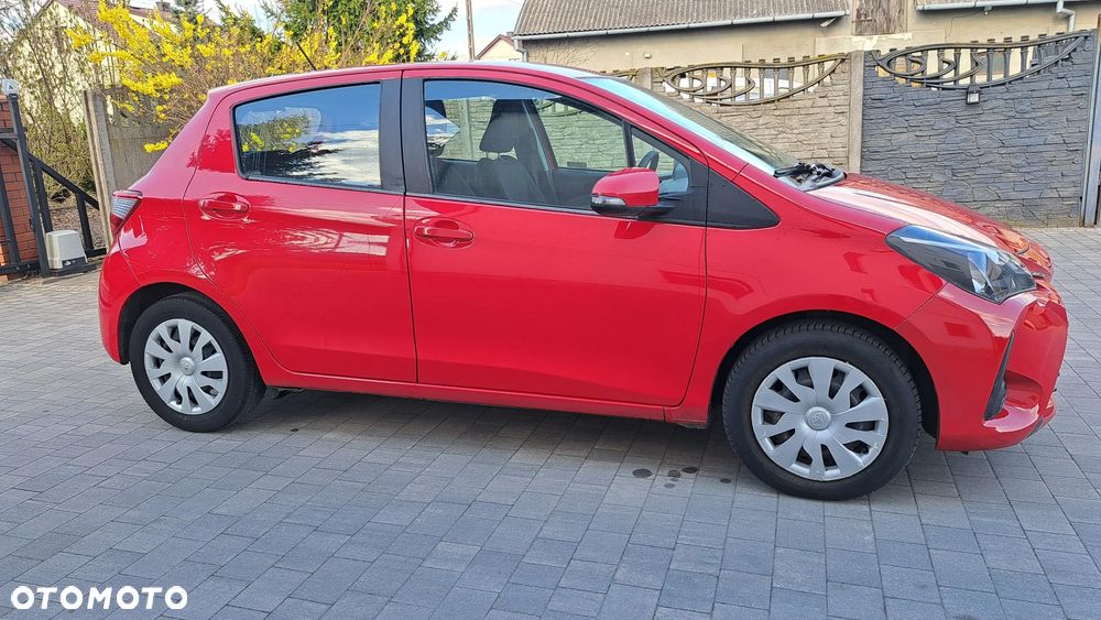 Toyota Yaris 1.5 Active - 9