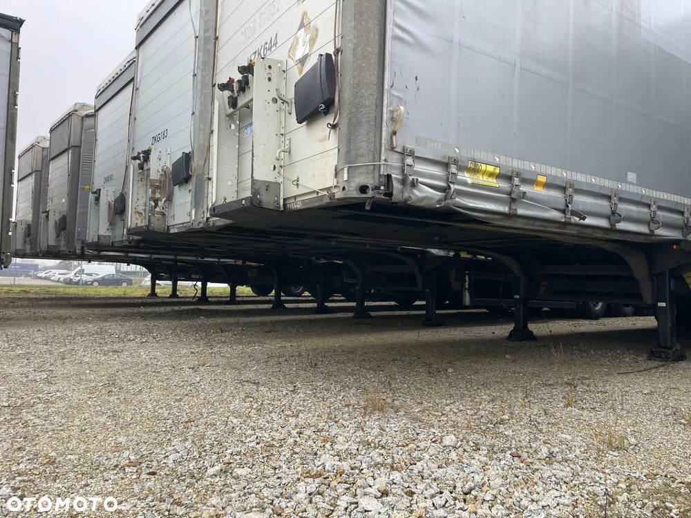 Schmitz Cargobull SCB S3T - 3