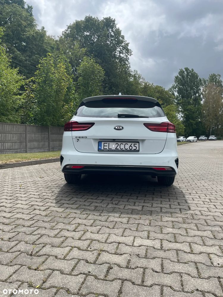 Kia Ceed 1.5 T-GDI M - 7