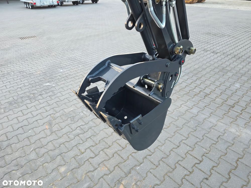 Inny NOWA minikoparka TORQMATIK ME18, silnik Yanmar 3TNV74F 11.2 kW - 18