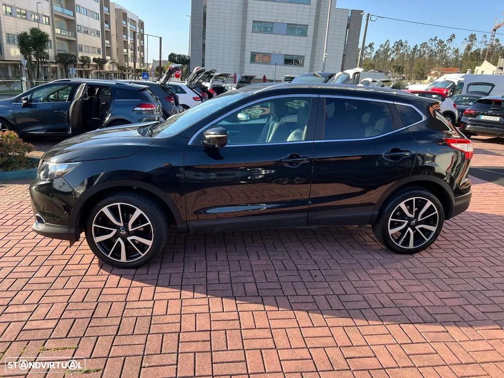 Nissan Qashqai - 12