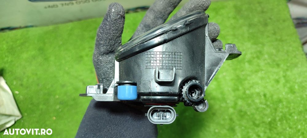 PROIECTOR CEATA DREAPTA RENAULT LAGUNA 2 (II) / MEGANE 2 (II) / SCENIC 2 (II) / ESPACE 4 (IV) / VEL SATIS COD OEM 8200002470 / 89201782 2001-2007 (5G2) - 7