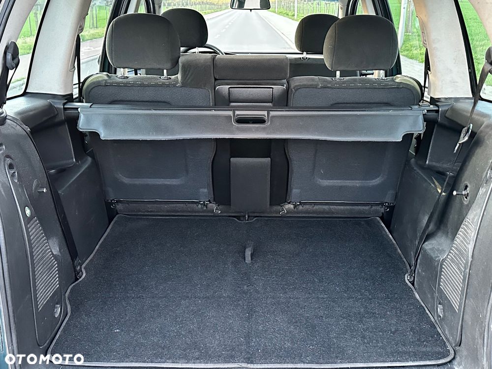 Opel Zafira 1.8 Elegance - 36