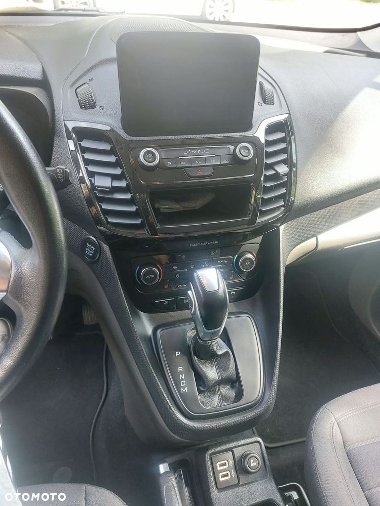 Ford Tourneo Connect - 7