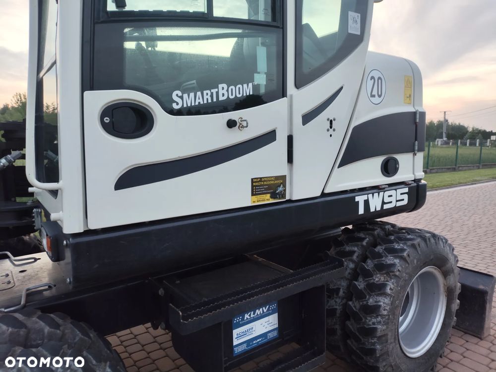 Schaeff TEREX / TW 95 / JAK NOWA /BEZ DPF I ADBLUE / 4000 MTG / KOPARKA KOŁOWA - 18