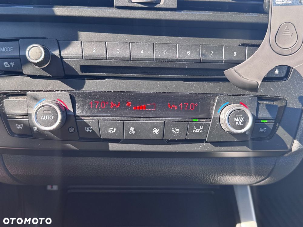 BMW Seria 1 116d - 25