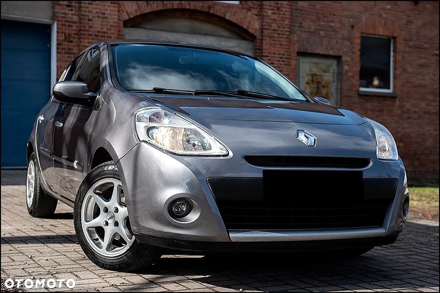 Renault Clio - 1
