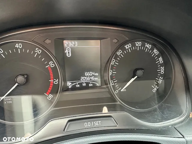 Skoda Fabia 1.0 Ambition - 8