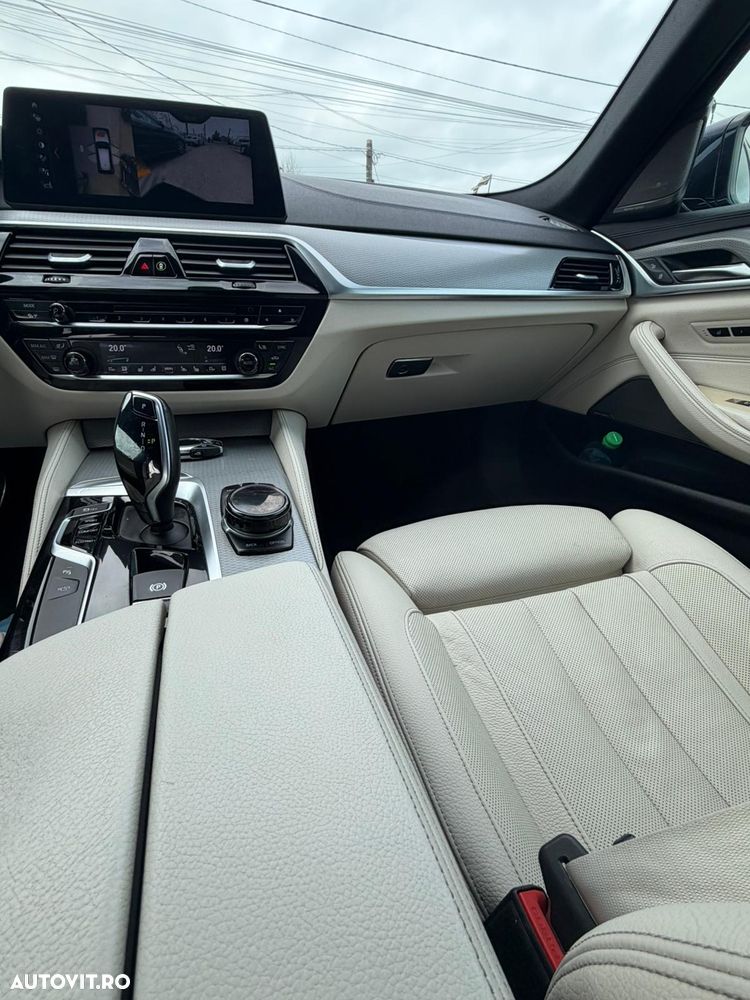 BMW Seria 5 540d xDrive AT - 19