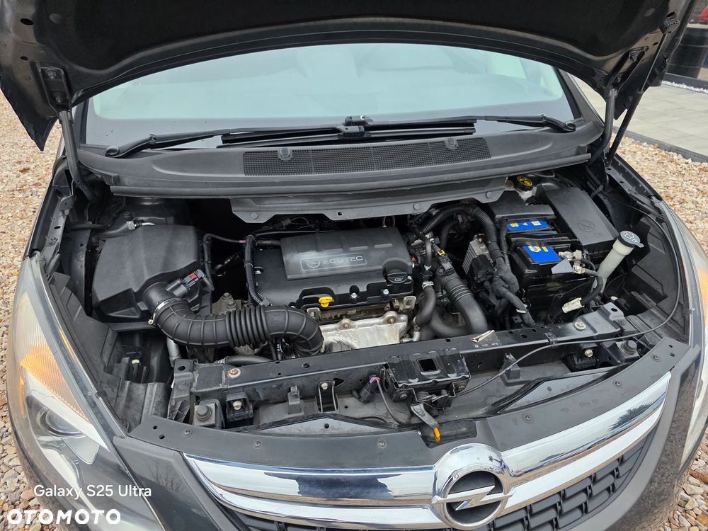 Opel Zafira 1.4 T Cosmo - 40