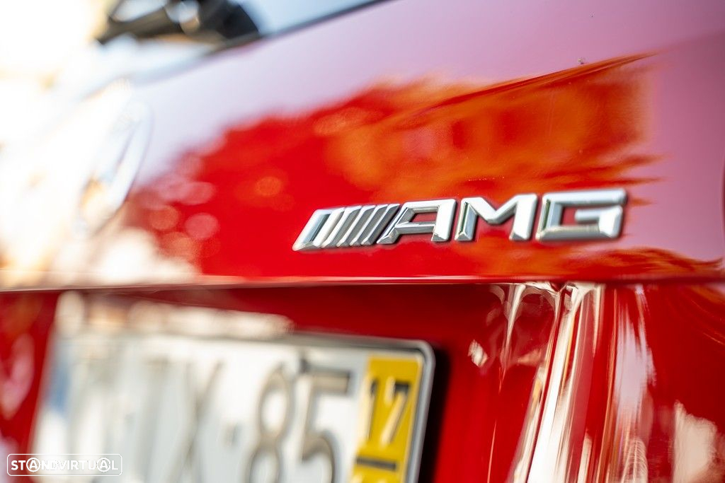 Mercedes-Benz A 200 d AMG Line - 14